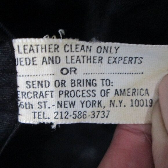 *SOLD* Vintage 70s Jacket Leather Belted Trench Coat Fur Collar / Cuffs Black - Picture 8 of 9